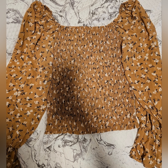 Floral blouse - Picture 1 of 2